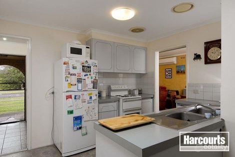 Property photo of 23 Thomas Crescent Cranbourne VIC 3977
