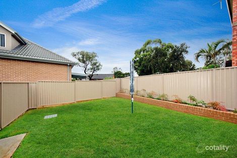 Property photo of 1/19 Chiswick Road Greenacre NSW 2190