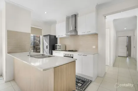 24 Sahlia Ave, Kalkallo, VIC 3064