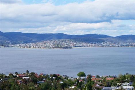 2/8 Cartela St, Sandy Bay, TAS 7005