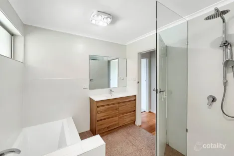 Property photo of 27 Rollo Street Yarragon VIC 3823