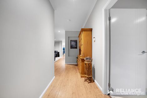 Property photo of 1 Davallia Street Truganina VIC 3029