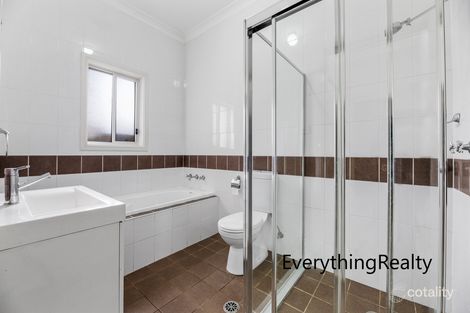 Property photo of 29C Carinya Road Girraween NSW 2145