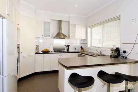 Property photo of 23 Casey Crescent Viewbank VIC 3084