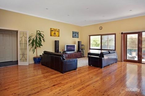 Property photo of 8 Willunga Avenue Earlwood NSW 2206