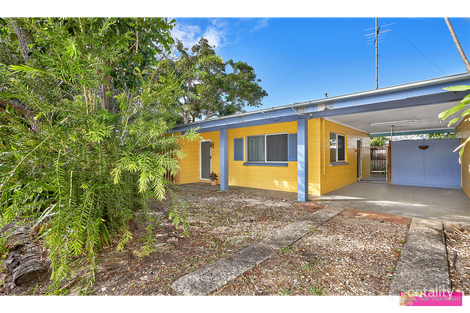 Property photo of 2/44 Christensen Street Machans Beach QLD 4878
