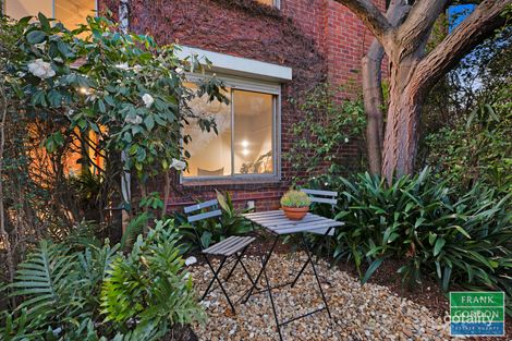 Property photo of 23 Dunstan Parade Port Melbourne VIC 3207