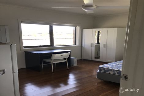 Property photo of 2/2 Wellington Road Clayton VIC 3168