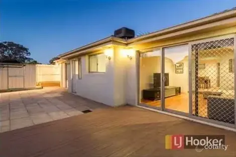 Property photo of 18A Winnima Avenue Hampton Park VIC 3976