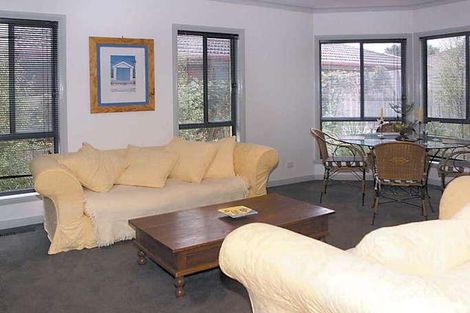 Property photo of 9A Ashmore Avenue Mordialloc VIC 3195
