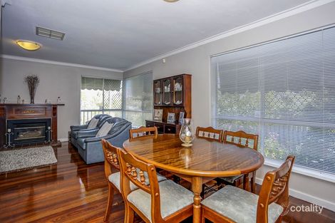 Property photo of 25 Chartwell Way Swan View WA 6056