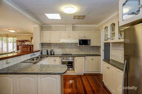 Property photo of 25 Chartwell Way Swan View WA 6056