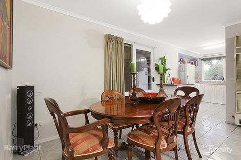 Property photo of 14 Kathleen Court Beaconsfield VIC 3807