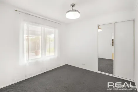 Property photo of 35 Caloundra Drive Paralowie SA 5108