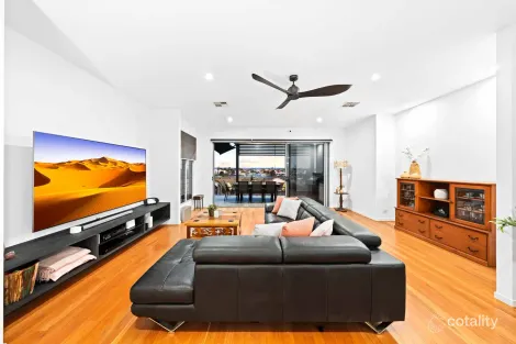 Property photo of 27 Cleveland Terrace Ormiston QLD 4160