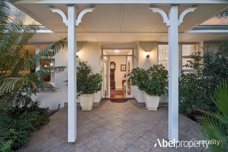 17 Mcclemans Rd, Mount Claremont, WA 6010