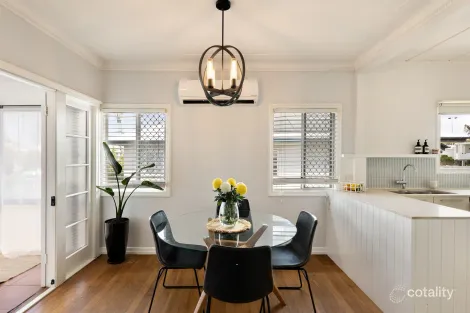 Property photo of 1494A Creek Road Carina QLD 4152