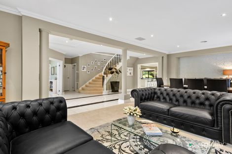 Property photo of 10 Tetragona Way Frankston South VIC 3199