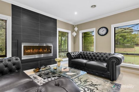 Property photo of 10 Tetragona Way Frankston South VIC 3199