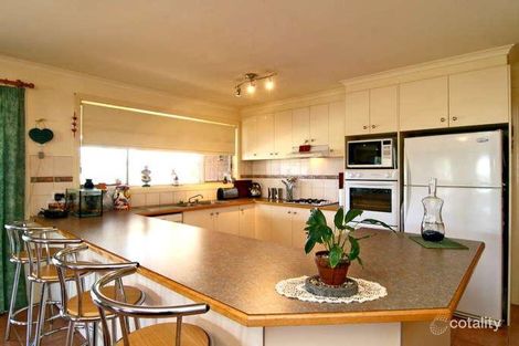 Property photo of 5 Leonina Court Somerville VIC 3912
