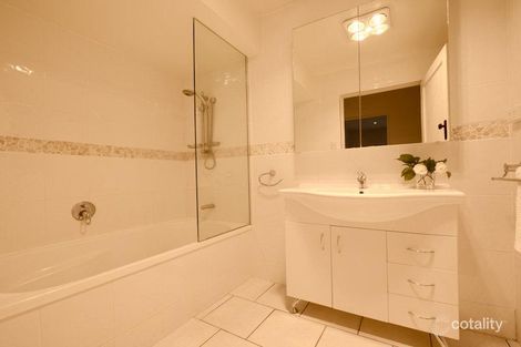 Property photo of 2/1 Maning Avenue Sandy Bay TAS 7005