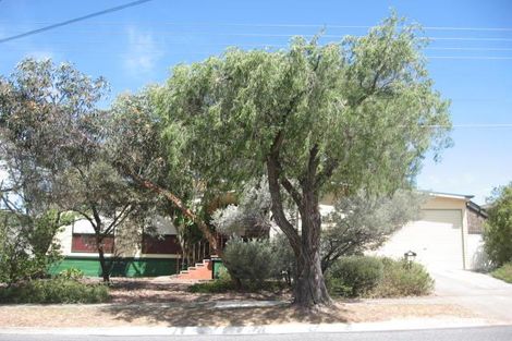 19 Cowra Ave, Gilles Plains, SA 5086