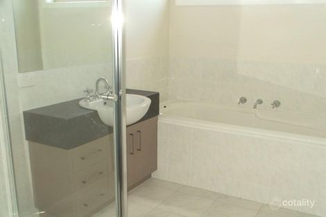 Property photo of 5 Jenolan Way South Morang VIC 3752