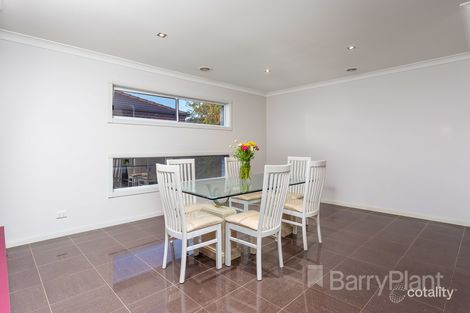 Property photo of 5 Peppertree Drive Point Cook VIC 3030