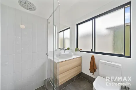 Property photo of 19 Salmond Turn Wanneroo WA 6065