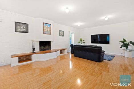 Property photo of 11 Billungah Place Burnside VIC 3023