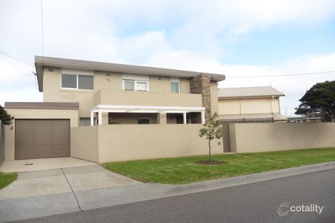 8 Foam St, Parkdale, VIC 3195
