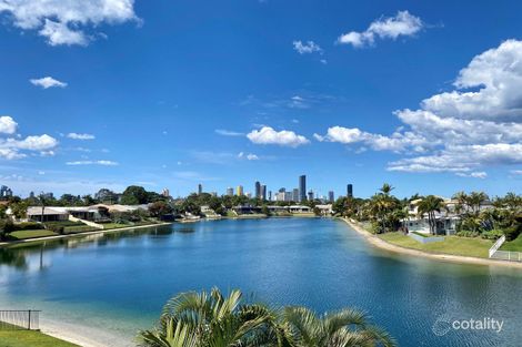 Property photo of 10 Ipsley Drive Broadbeach Waters QLD 4218