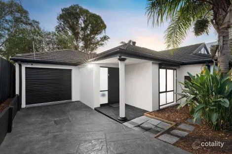 Property photo of 2/99 Willow Bend Bulleen VIC 3105