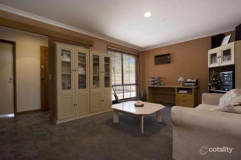 Property photo of 12 Caroline Crescent Cranbourne West VIC 3977