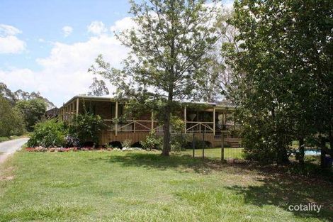 6 Mangifera Cl, Wights Mountain, QLD 4520