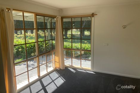 Property photo of 1590 Donnybrook Road Woodstock VIC 3751