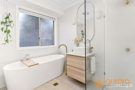 Property photo of 10 Plough Rise Narre Warren South VIC 3805