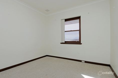 Property photo of 46 Hopkinson Way Wilson WA 6107