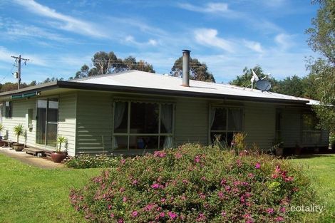 620 Crescent Rd, Simpson, VIC 3266