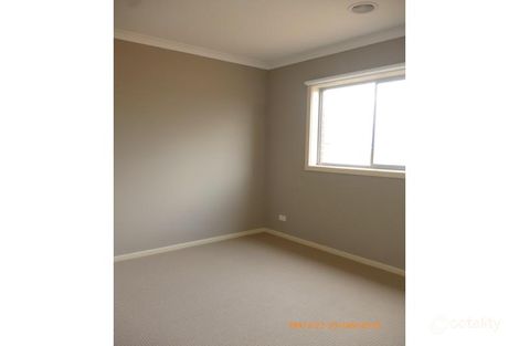 Property photo of 72 Stanmore Crescent Wyndham Vale VIC 3024