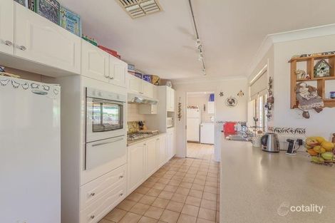 Property photo of 6 Casuarina Close Cowra NSW 2794