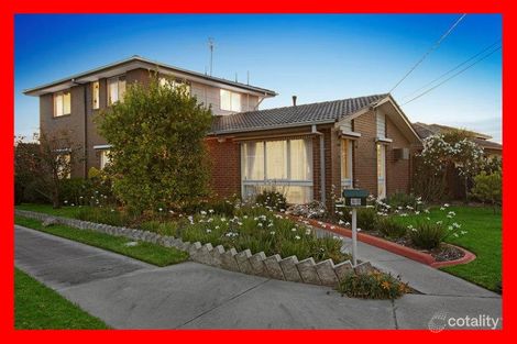 26 Piccadilly Cres, Keysborough, VIC 3173