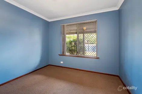 Property photo of 12 Morgan Loop Boulder WA 6432