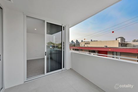 Property photo of 310/5 Waterloo Street East Brisbane QLD 4169