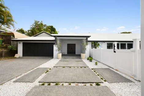 Property photo of 28 Zeus Circuit Coomera QLD 4209