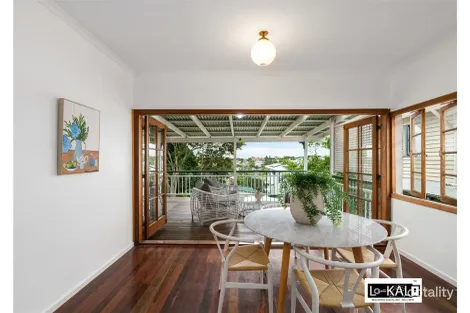 Property photo of 48 Newman Avenue Camp Hill QLD 4152