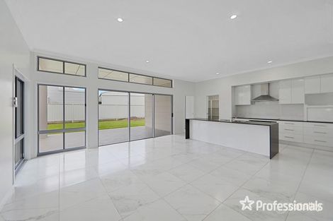 Property photo of 5 Ragusa Way Ashfield QLD 4670