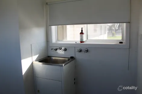 Property photo of 30 Davis Avenue Nhill VIC 3418