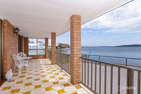 Property photo of 21 Village Bay Close Marks Point NSW 2280