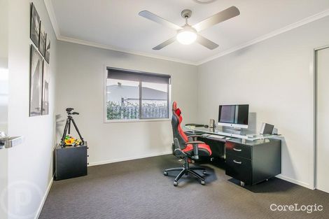 Property photo of 23 English Place Rochedale QLD 4123